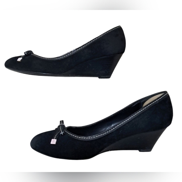 Lauren Ralph Lauren Bernee Black Suede Wedge – Size 10B - Picture 8 of 16